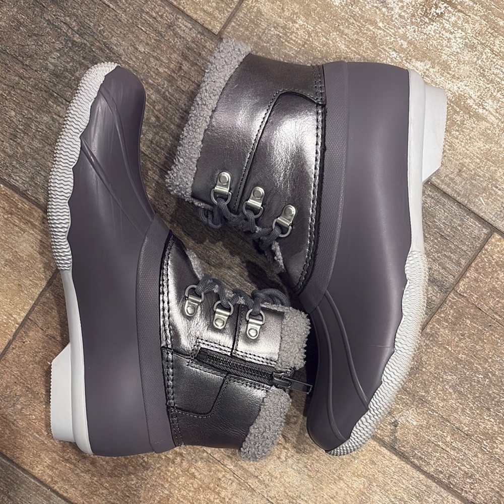 Ladies Sperry Gray Winter/Rain Boots - Picture 6 of 7